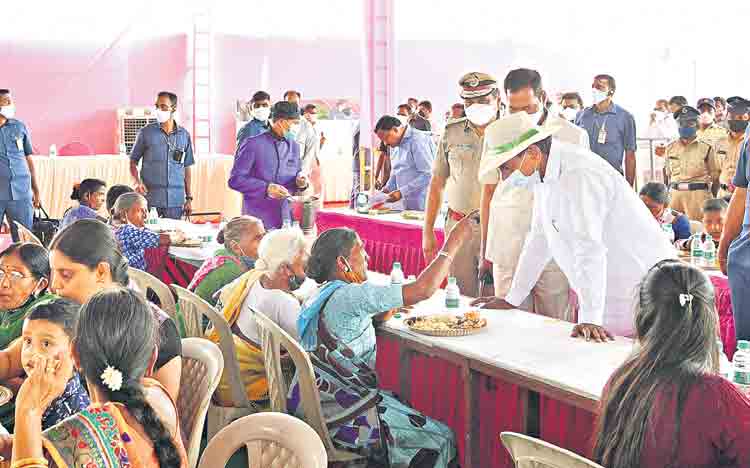 పాలకుడే  రైతు అయిన వేళ..