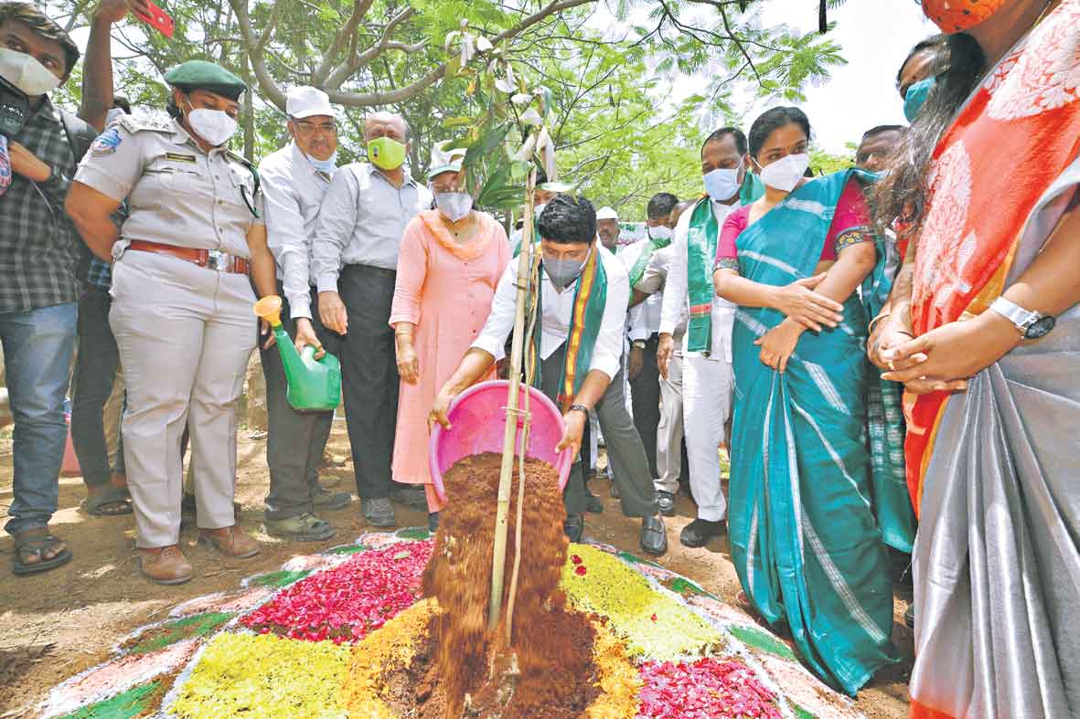 కీసరను దత్తత తీసుకుంటా