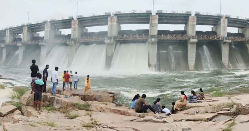 తగ్గని ఉధృతి