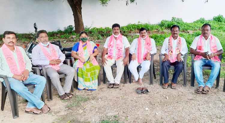 తెలంగాణలో సమైక్య పార్టీలకు చోటు లేదు