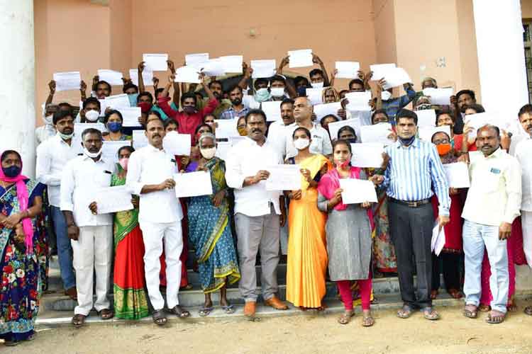 సంక్షేమంలో తెలంగాణ దేశానికే ఆదర్శం