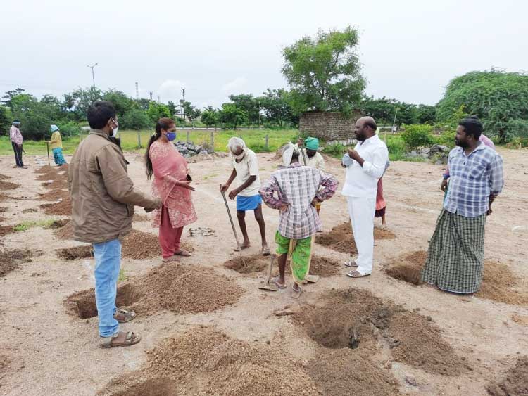 ఊరూరా ఉత్సాహంగా..