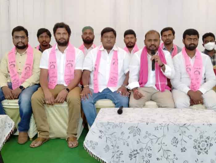 అవినీతిని కప్పిపుచ్చుకునేందుకే బీజేపీలోకి