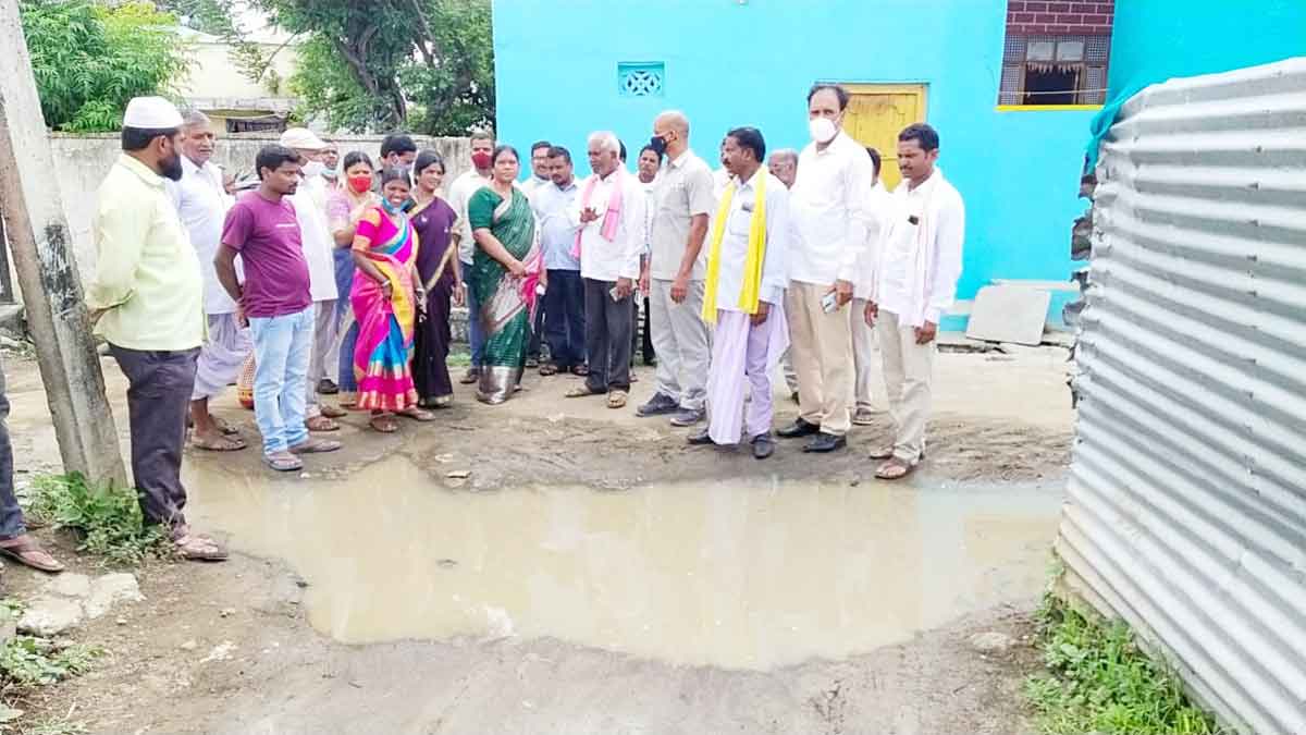 సమస్యల పరిష్కారానికి కృషి