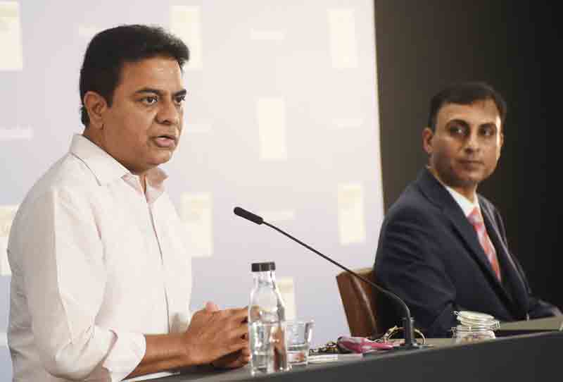 పెట్టుబడుల గమ్యం హైదరాబాద్‌