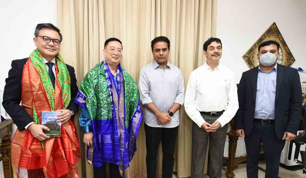 మంత్రి కేటీఆర్‌ను క‌లిసిన సింగ‌పూర్ హైక‌మిష‌న‌ర్