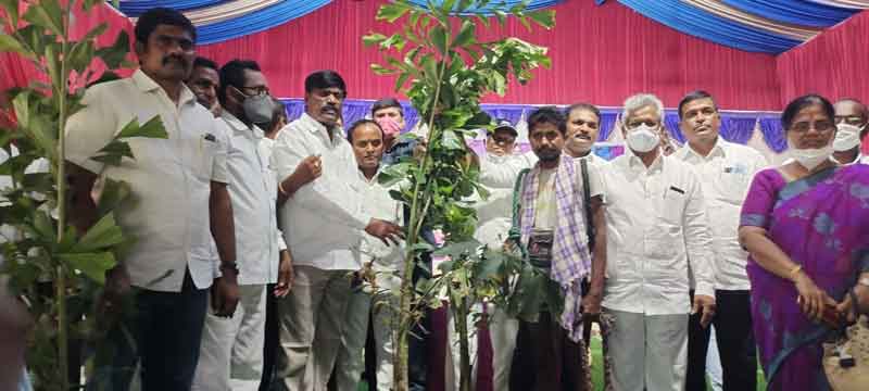 గీత కార్మికులకు అండగా సర్కారు