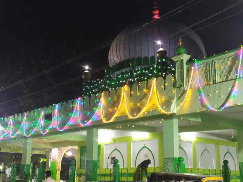 ఉర్సుకు ముస్తాబైన బిజిగిరిషరీఫ్‌ దర్గా