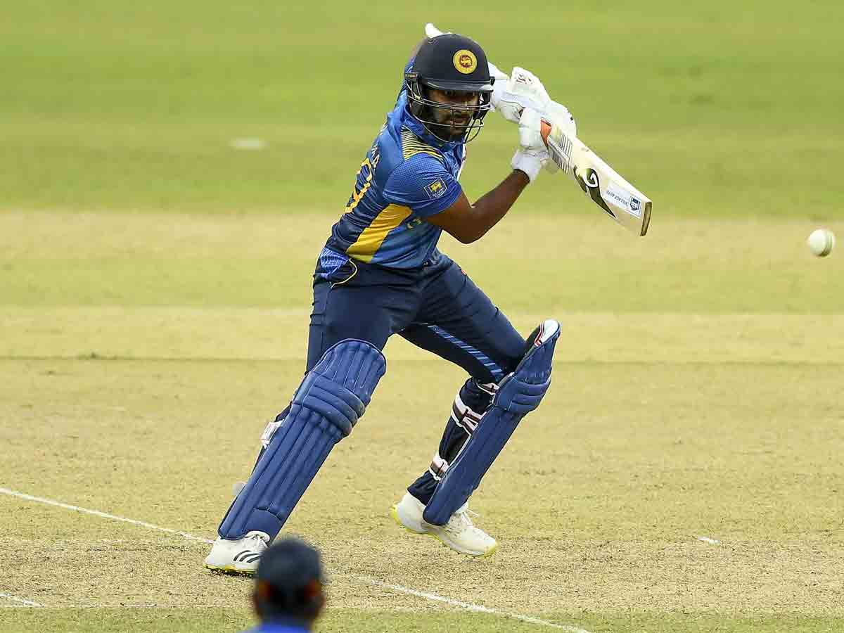 INDvsSL : భార‌త్ విజ‌య‌ల‌క్ష్యం 276 పరుగులు