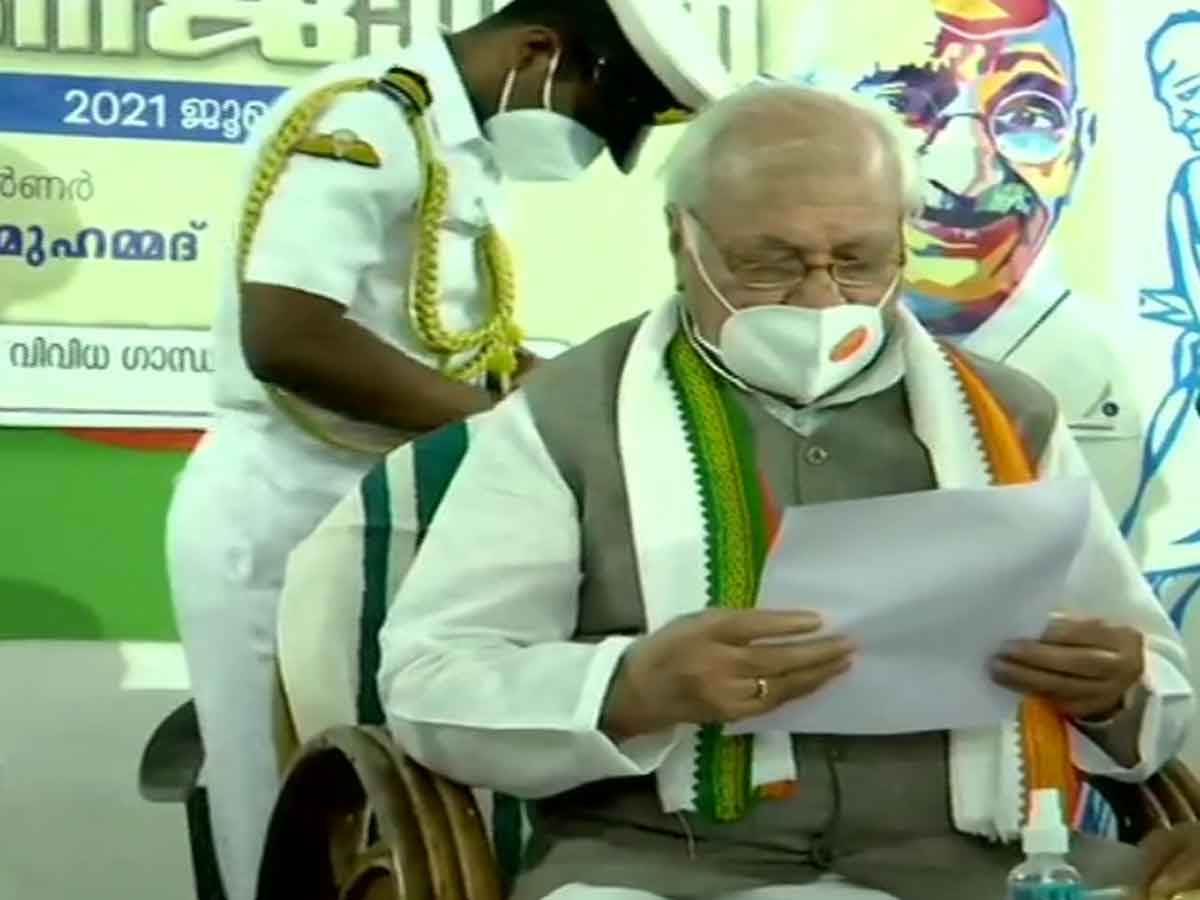 కేరళ గవర్నర్‌ ఒక రోజు నిరాహార దీక్ష.. ఎందుకంటే