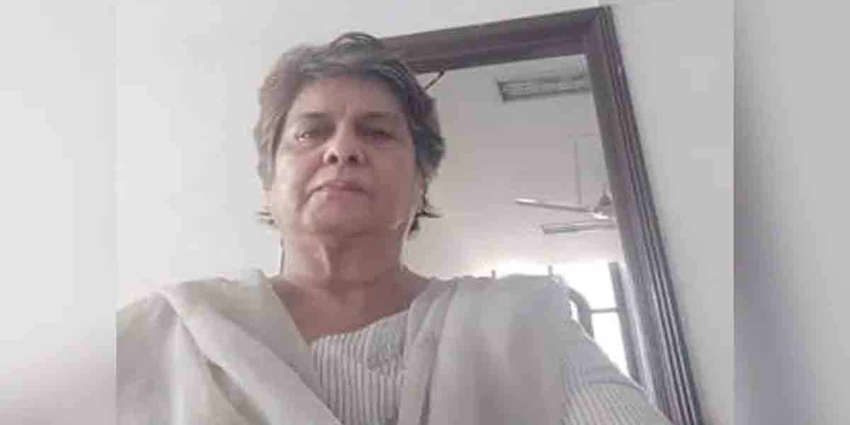 కేంద్ర మాజీ మంత్రి భార్య హత్య