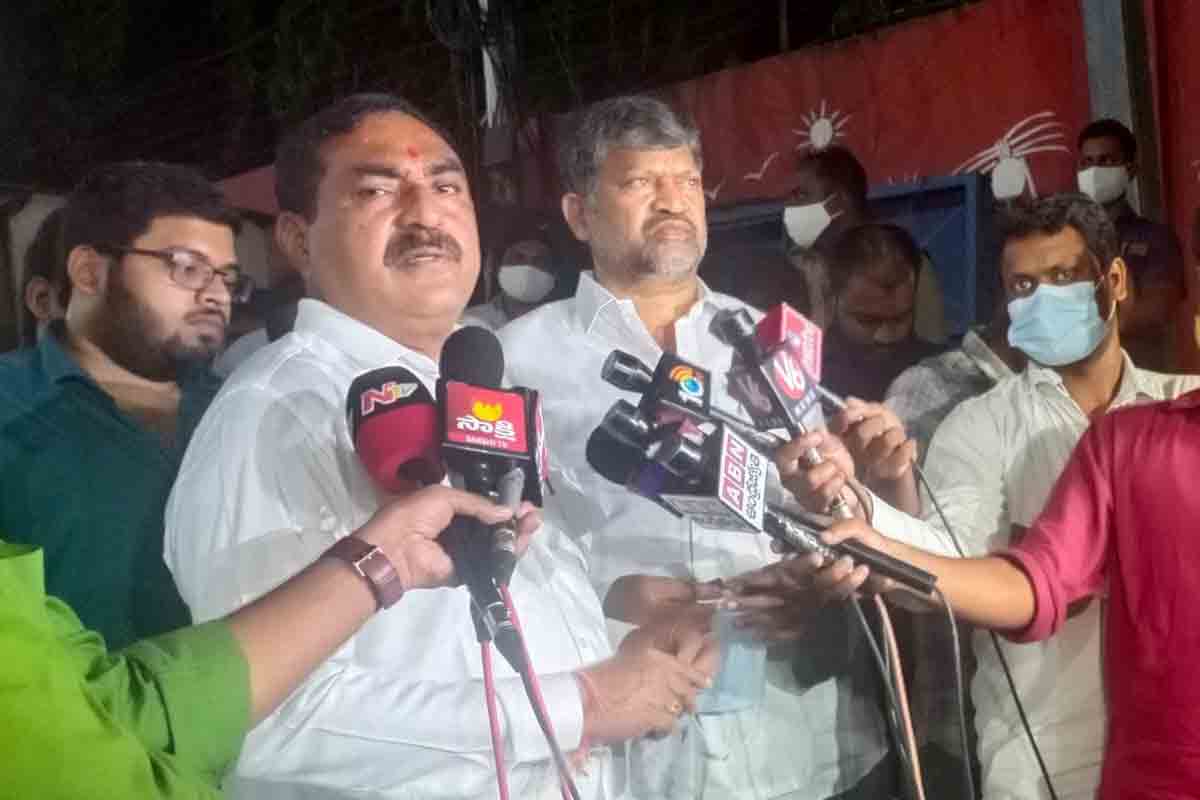 సీఎం కేసీఆర్‌ టీఆర్‌ఎస్‌లోకి ఆహ్వానించారు : ఎల్‌ రమణ