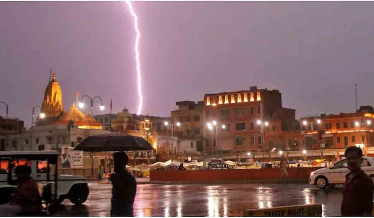 ఉత్త‌ర భార‌తంపై ‘పిడుగు’.. 68 మంది మృతి