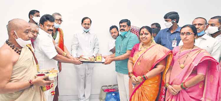 ఉజ్జయిని మహంకాళి బోనాలకు రండి