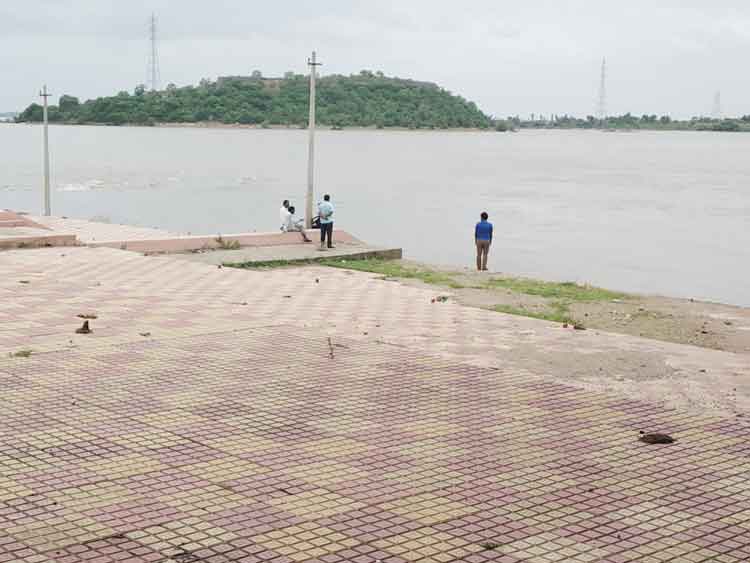 ఇక వరద హోరు