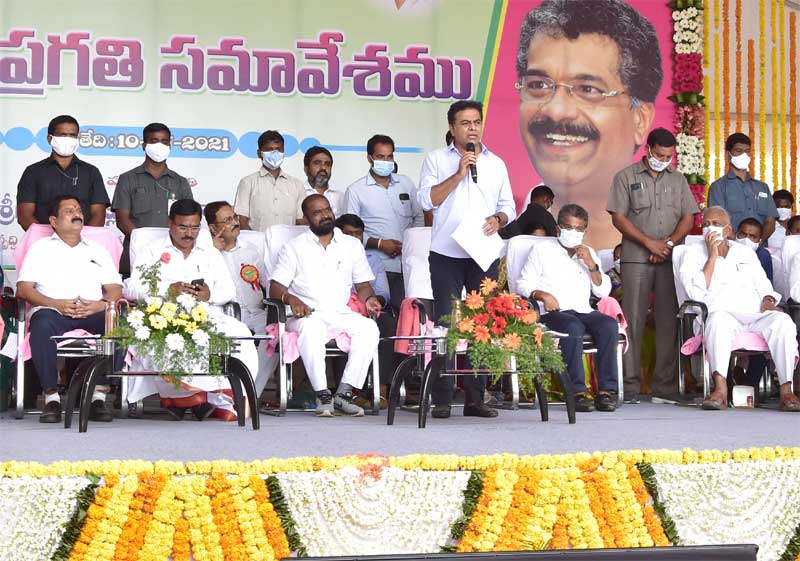 కృష్ణా జలాలు సాధించి తీరుతాం