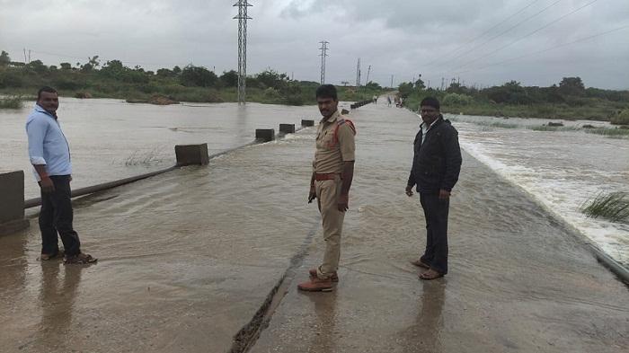 అలుగెల్లినయి..