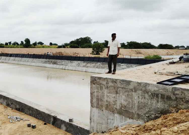 ముమ్మరంగా చెక్‌డ్యాంల నిర్మాణాలు