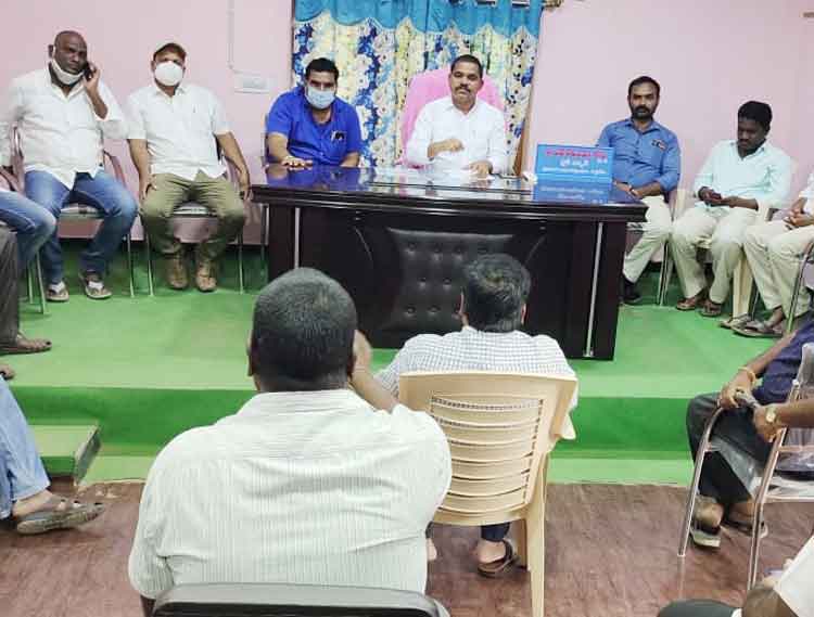 అచ్చంపేటను ఆదర్శంగా తీర్చిదిద్దుదాం