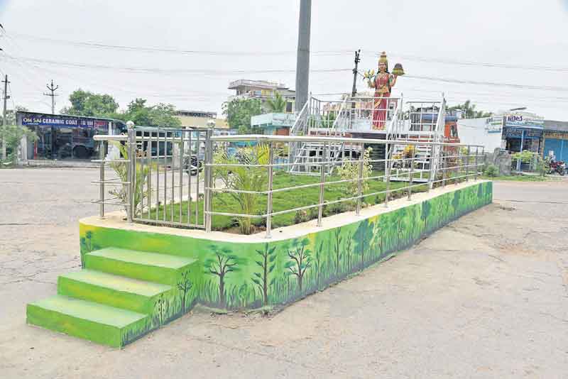 మంచిర్యాల అందాలు చూతమురారండి..