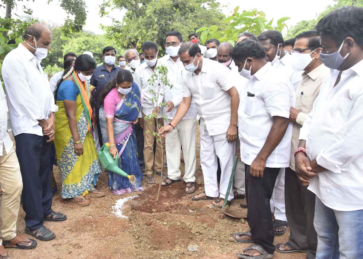 ఊరూరా ఉత్సహంగా