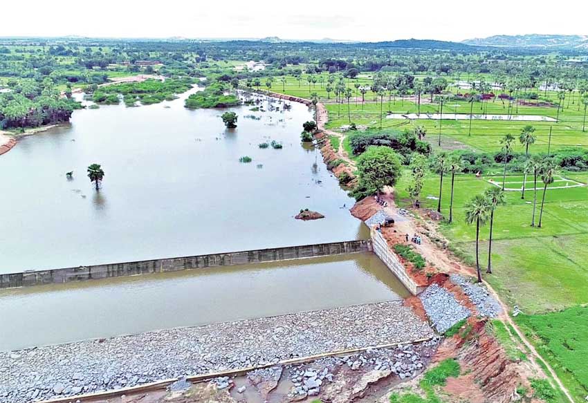కనువిందుగా పందిల్ల చెక్‌డ్యామ్‌