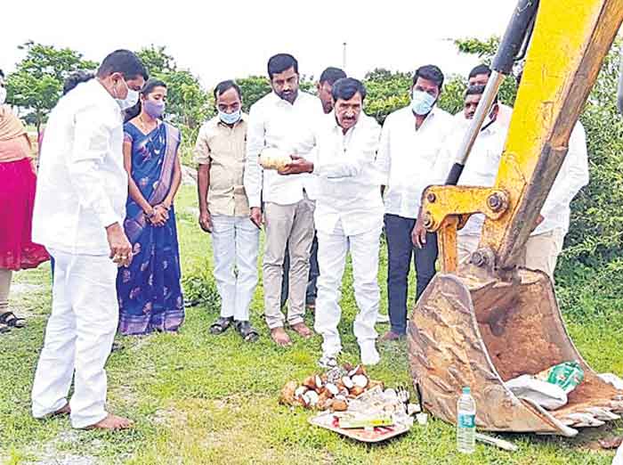 బృహత్‌ ప్రకృతి వనం రాష్ర్టానికే ఆదర్శంగా ఉండాలి