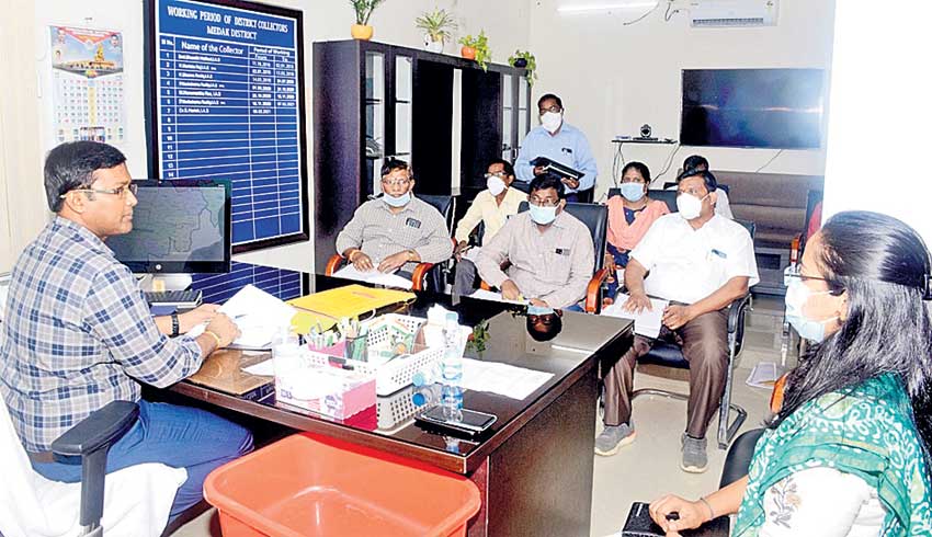 సీజనల్‌ వ్యాధులపై అప్రమత్తంగా ఉండాలి