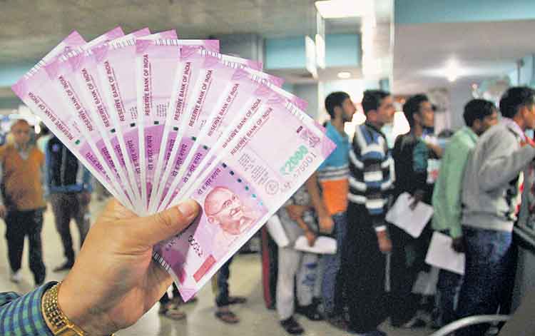 స్త్రీనిధి రుణాలు రూ.177 కోట్లు