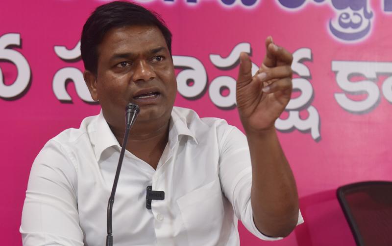 రేవంత్‌.. ఫాదర్‌ ఆఫ్‌ లయర్స్‌