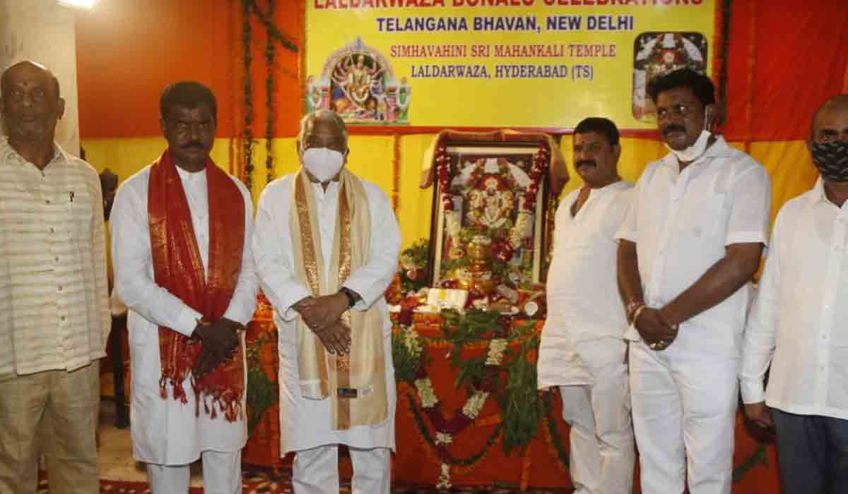 ఢిల్లీలో బోనాల సంబురాలు.. హాజ‌రైన ఎంపీ కేశ‌వ‌రావు