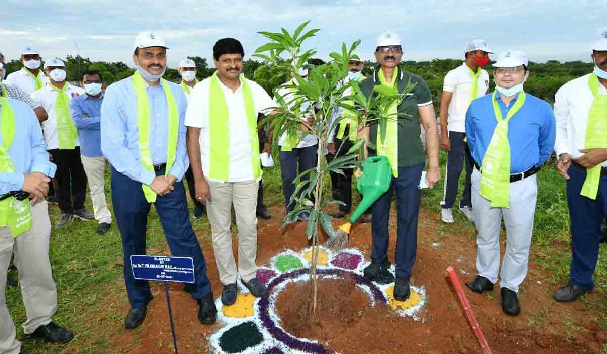 ఇంటిగ్రేటెడ్ ఇంటెలిజెన్స్ ట్రైనింగ్ అకాడమీలో గ్రీన్ ఇండియా ఛాలెంజ్ కార్యక్రమం