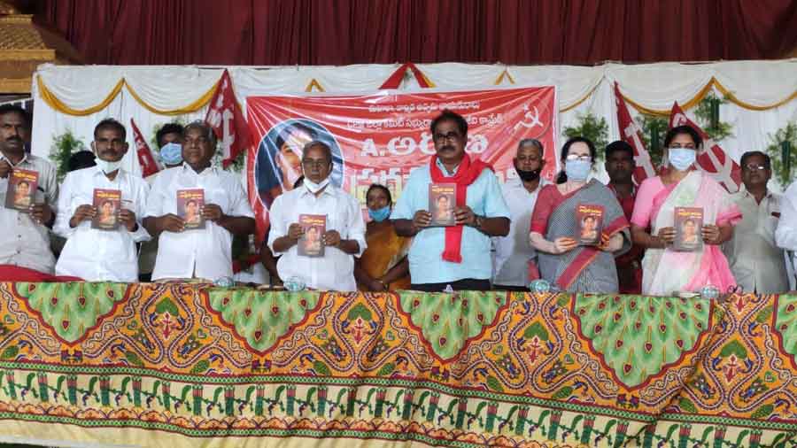 అరుణమ్మ ఆశయసాధనకు కృషిచేయాలి