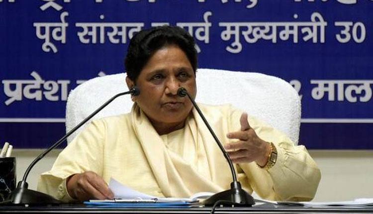 యూపీలో జంగిల్ రాజ్ న‌డుస్తున్న‌ది: మాయావ‌తి