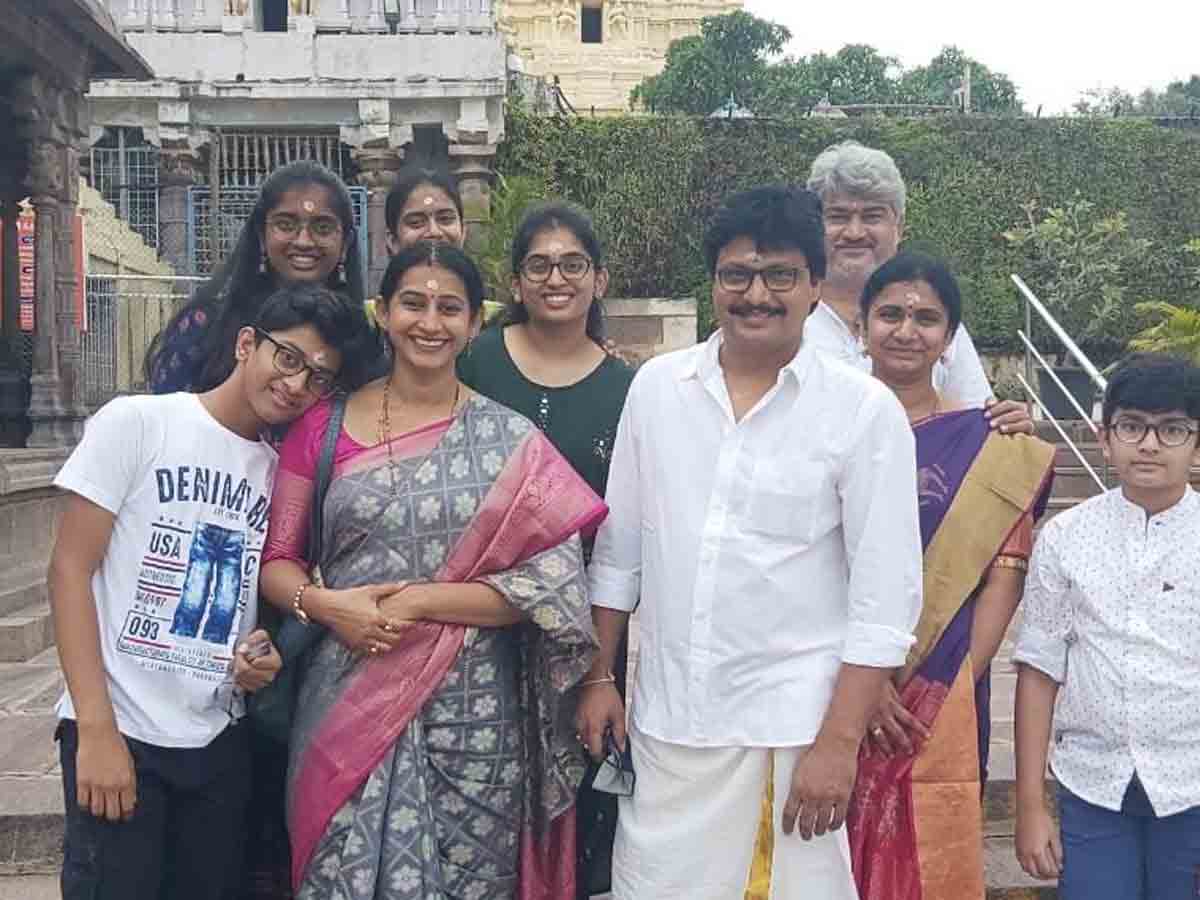 శ్రీశైల మల్లన్నను దర్శించుకున్న ప్రముఖులు