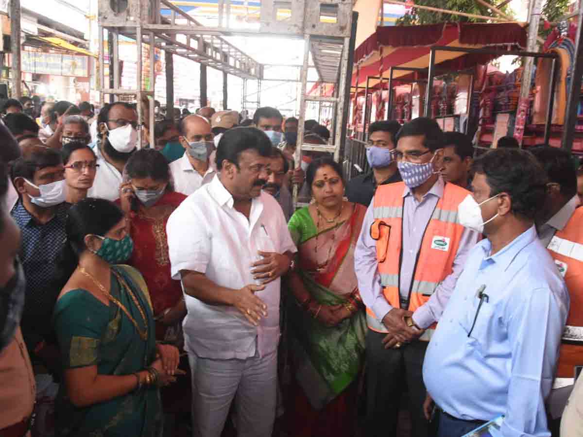 బోనాల ఉత్సవాలకు ఏర్పాట్లు పూర్తి : మంత్రి తలసాని