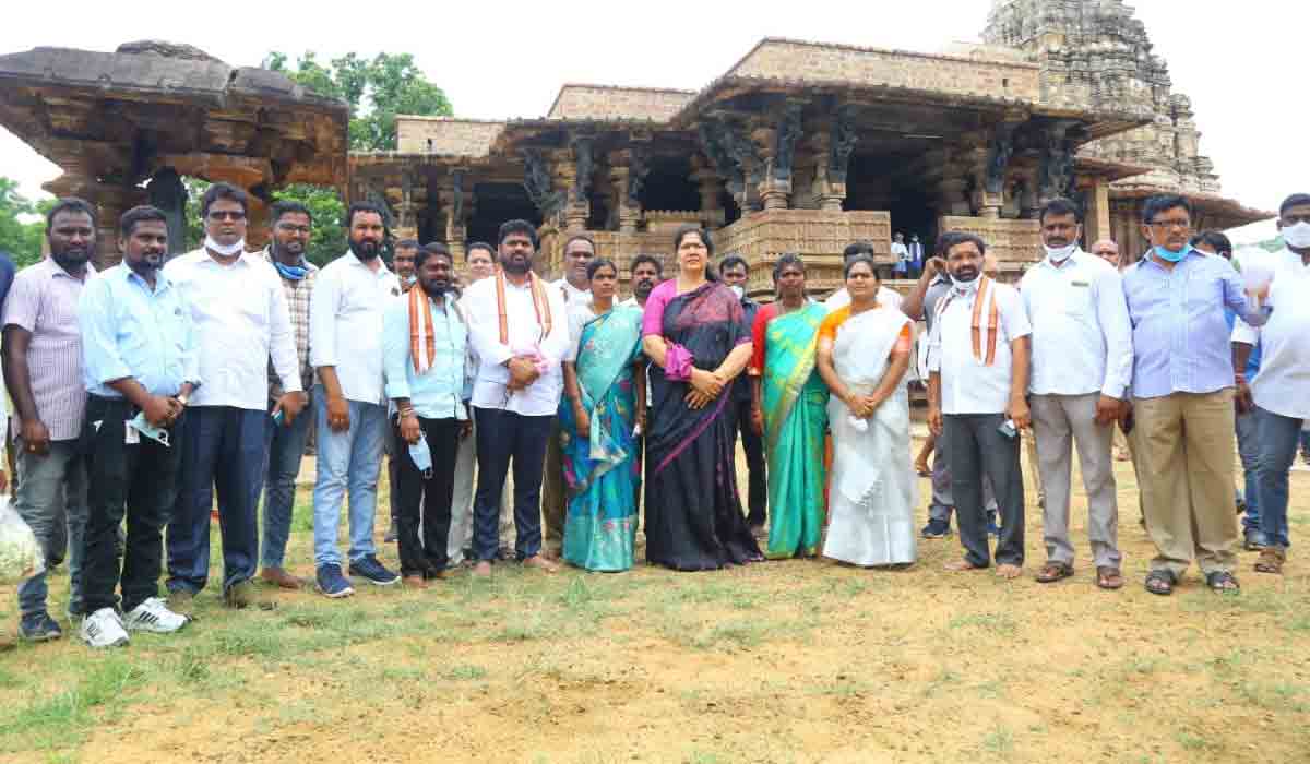 రామ‌ప్ప‌కు యునెస్కో గుర్తింపు ల‌భిస్తుంద‌ని ఆశిస్తున్నాం : మంత్రి స‌త్య‌వ‌తి