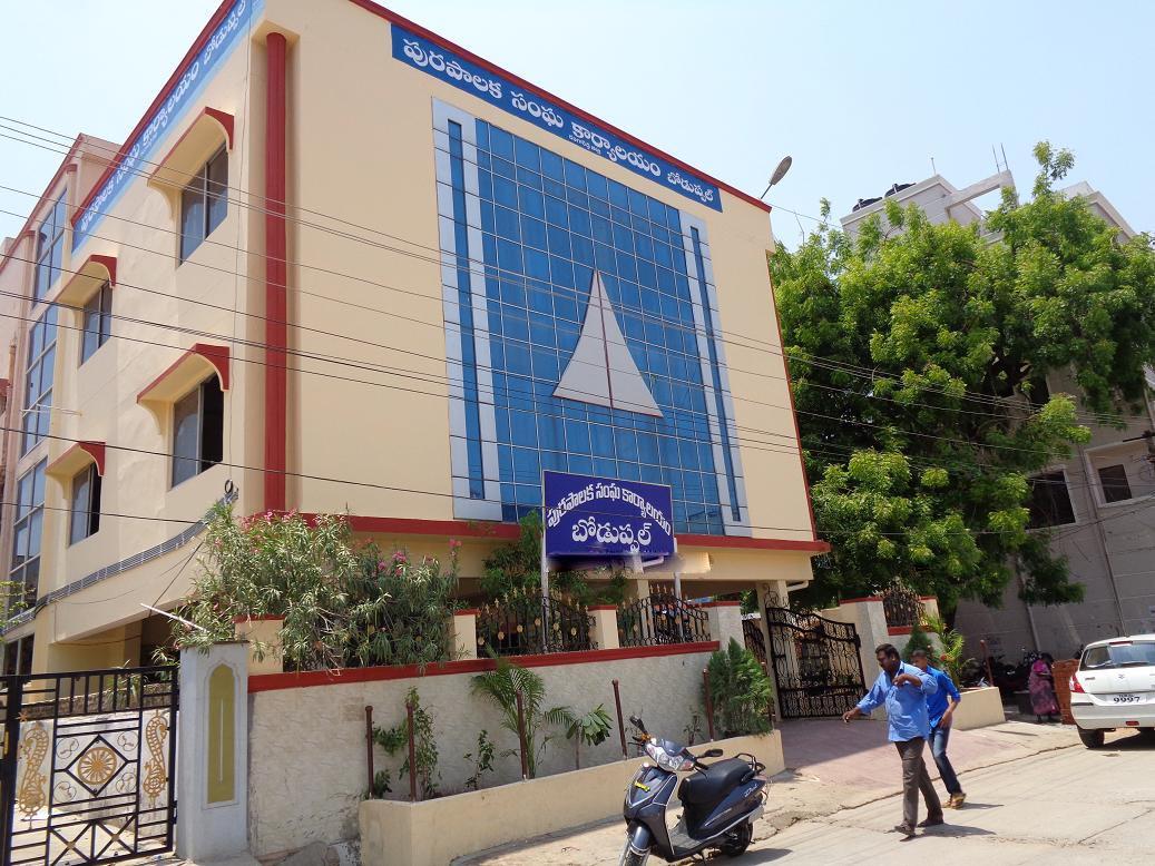 రాజధాని శివారు మున్సిపాలిటీలకు 1200 కోట్లు