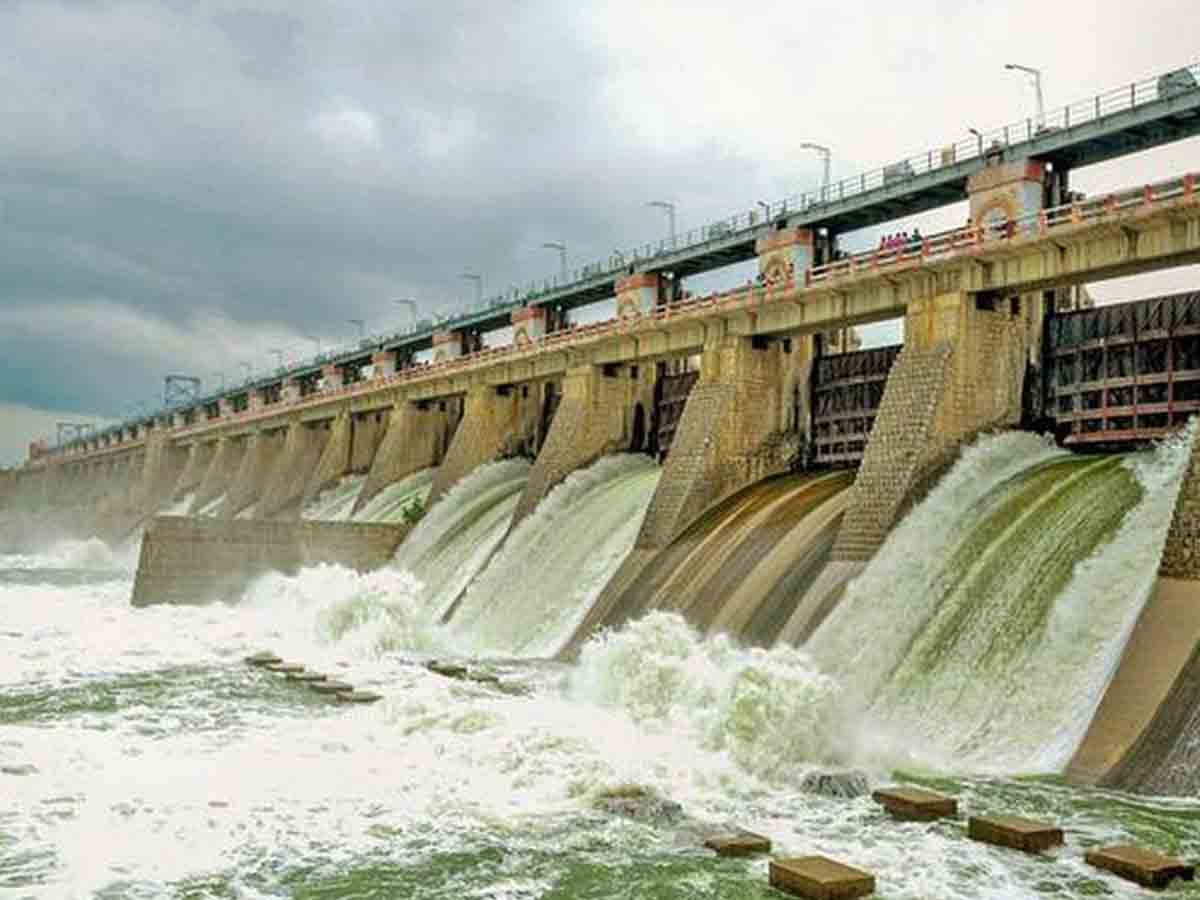 మూసీకి భారీగా.. సాగర్‌కు స్వల్పంగా వరద