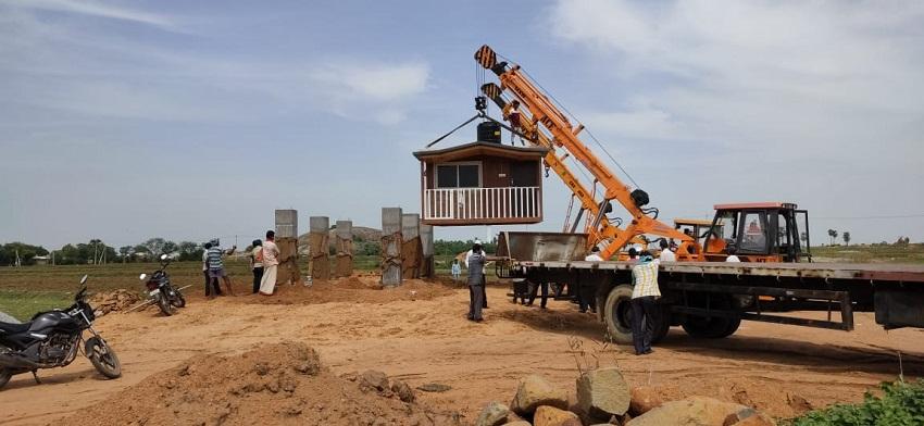 గుడిబండలో మొబైల్‌ ఇల్లు
