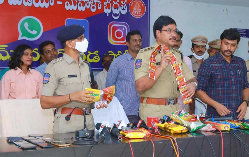 గుట్కా రాకెట్‌ ముఠా అరెస్ట్‌