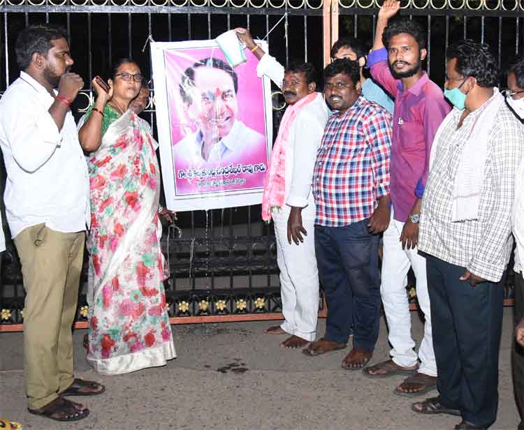 దళిత బంధుకు జేజేలు