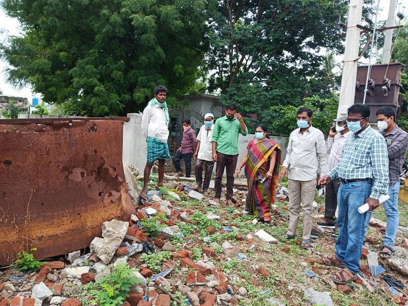 రాజకీయాలకతీతంగా అభివృద్ధి