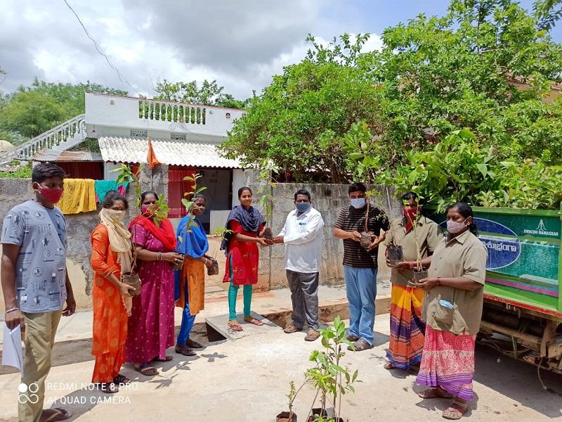 పల్లె, పట్టణ ప్రగతితో మారుతున్న వీధులు