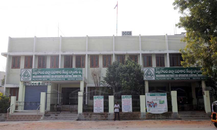 సంఘాలకు ‘సహకారం’