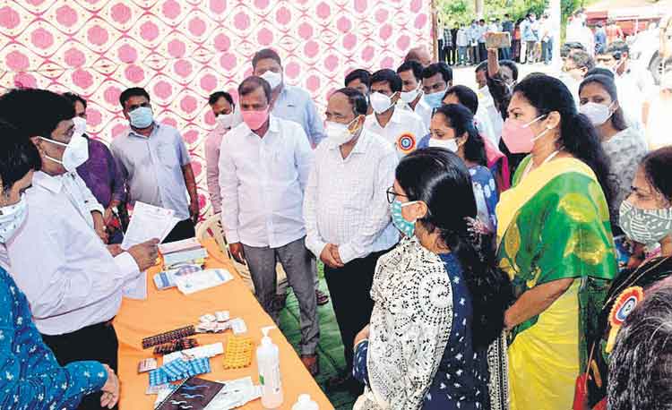 సమస్యల పరిష్కారానికే ‘బాల అదాలత్‌’