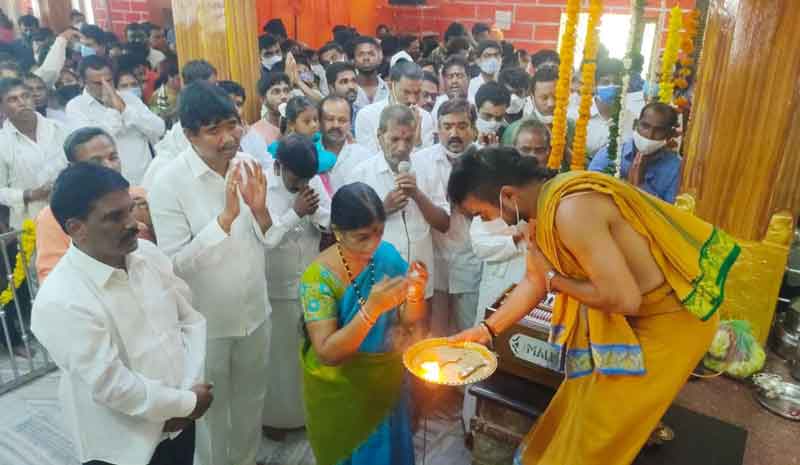 ఘనంగా గురుపౌర్ణమి ఉత్సవాలు