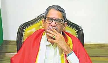 సాహితీ ప్రక్రియల్లో మార్పు రావాలి