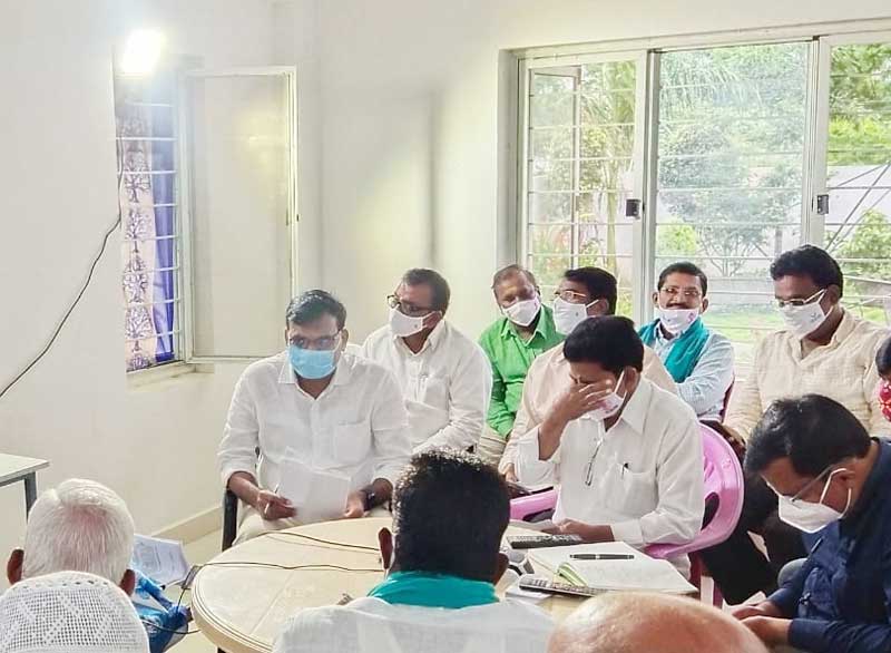 సమన్వయంతో అభివృద్ధి చేసుకోవాలి