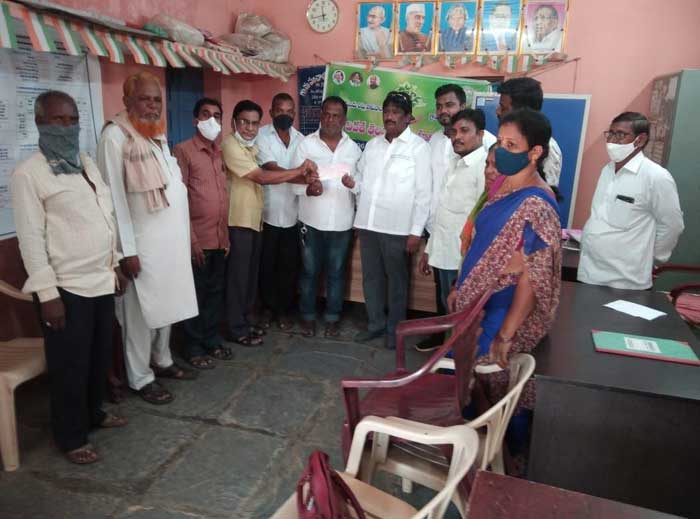 పల్లెల అభివృద్ధికి దాతల విరాళాలు